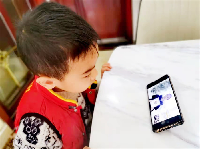 https://xhyey.wxlxjy.com/contents/sitefiles2035/10178774/images/28582528.jpg